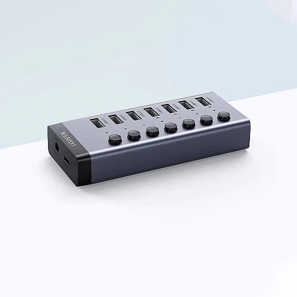 Ugreen wielofunkcyjny HUB 7w1 USB Typ C - 7x USB Typ A 3.0 PD DC 12V s