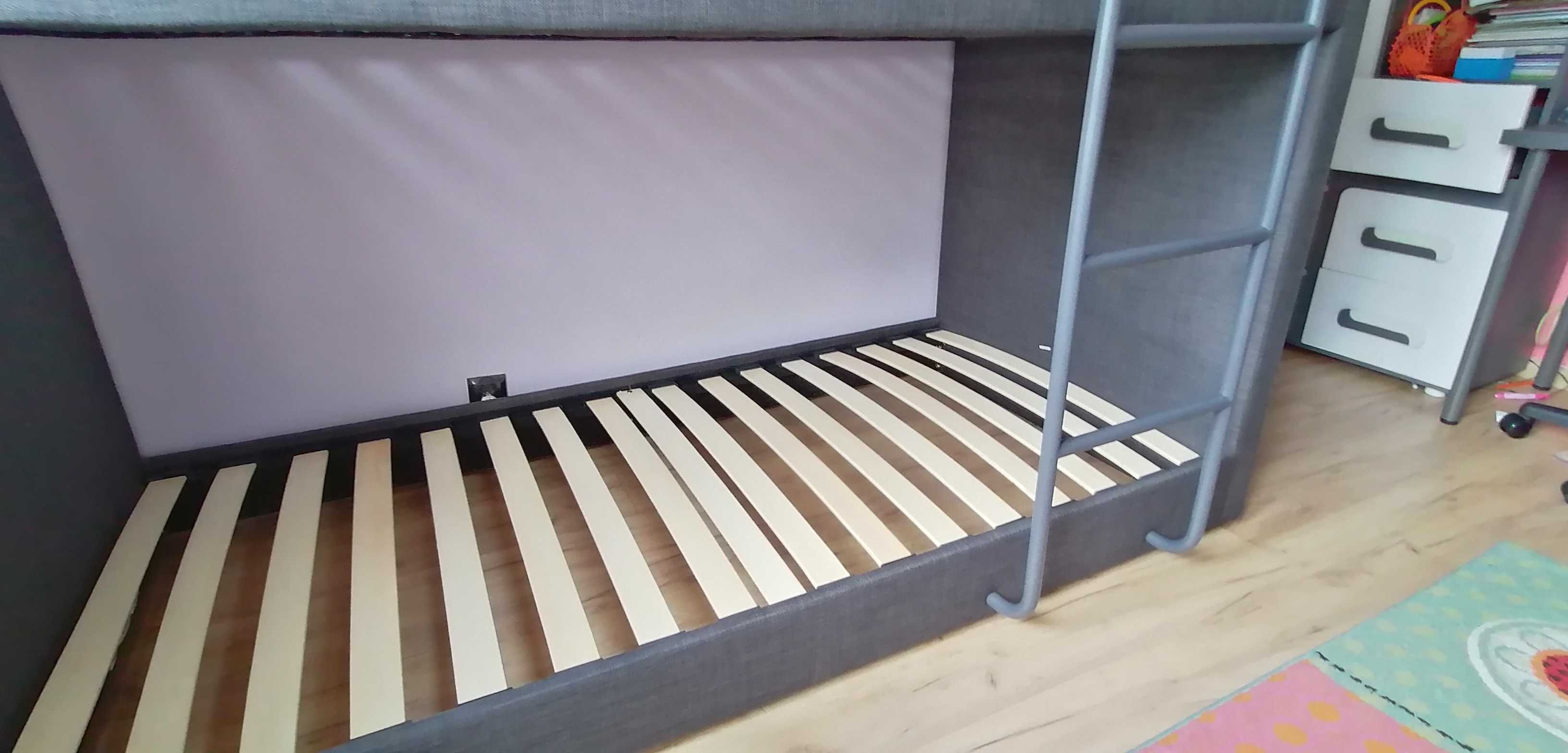 Łóżko piętrowe tapicerowane