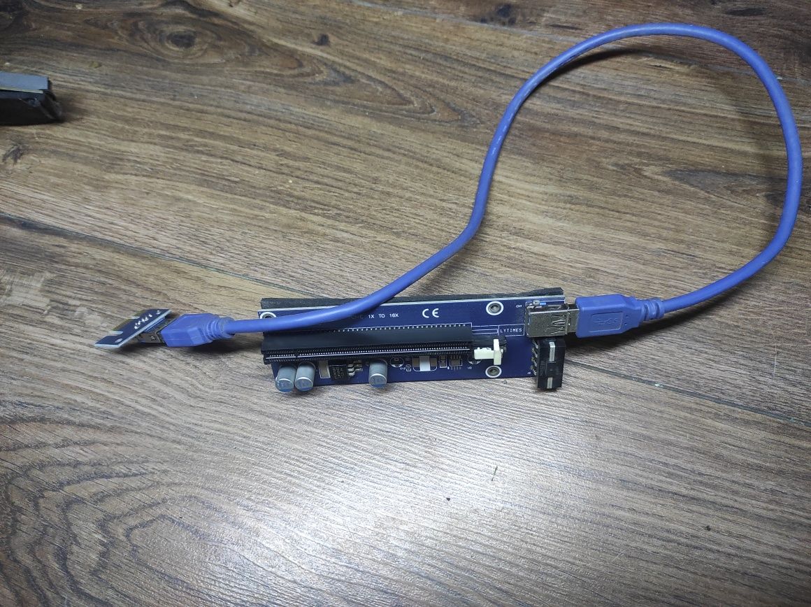 райзера ver006 с разъёмом доп. питания Molex 6 pin sata