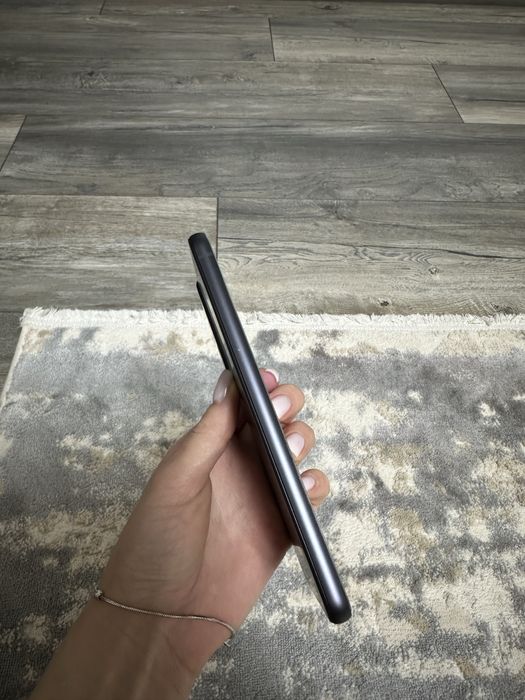 Продам samsung s21 FE 8/256