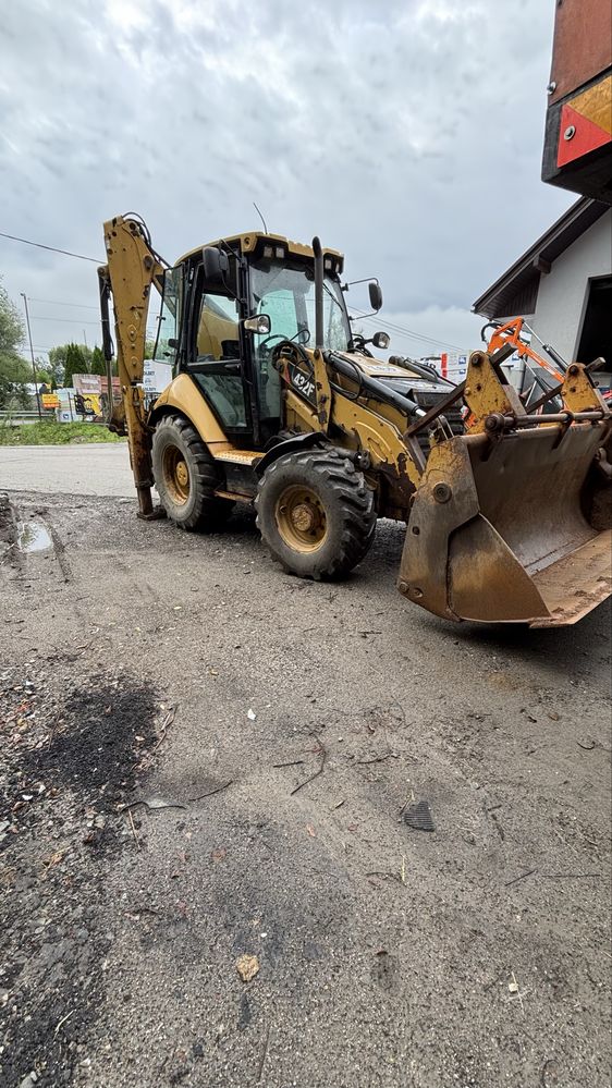 Koparka ładowarka CAT 432F