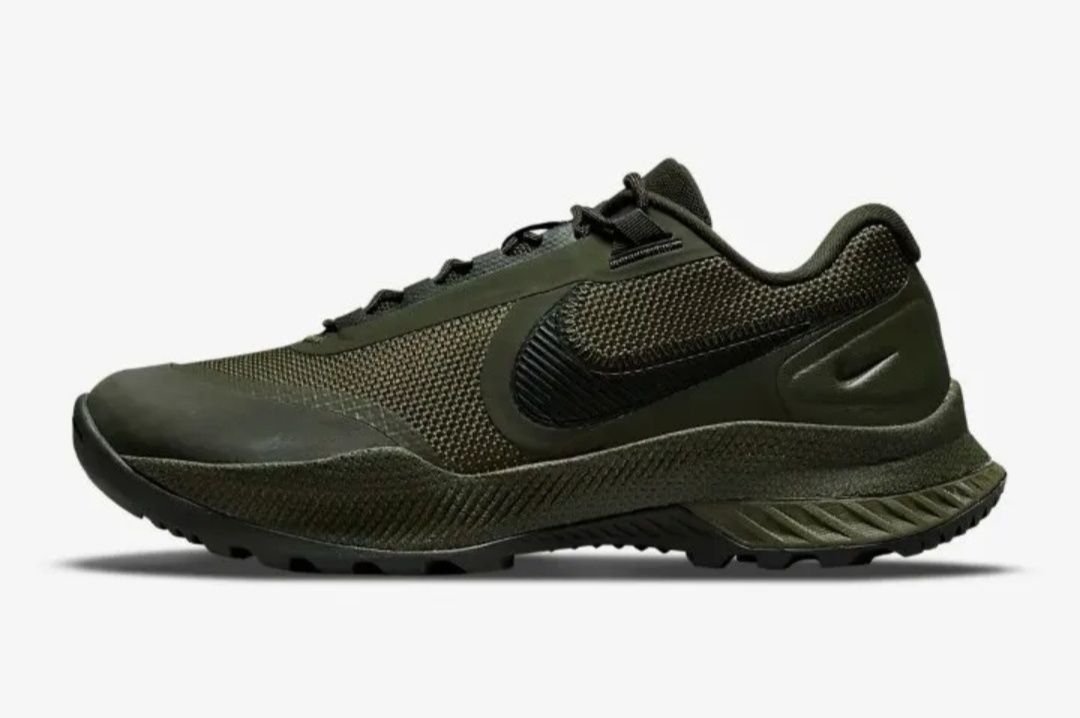 Тактичні Кросівки Nike  SFB Carbon 42.5 розмір.
Колір зелени