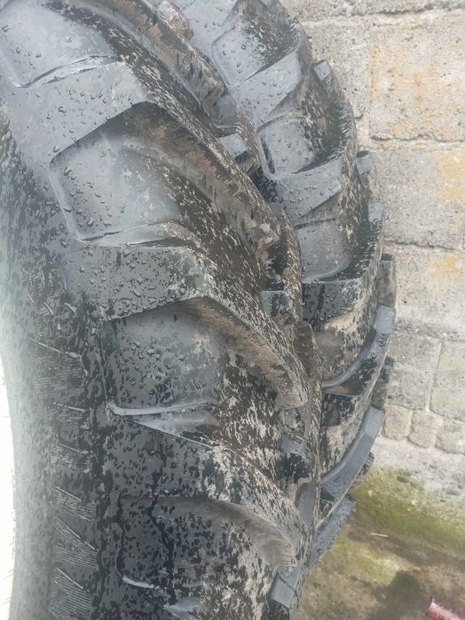 Koła New Holland Aliance 340/85R48 oraz Firestone Performer 320/90R32