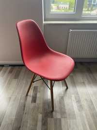 Krzesło plastikowe czerwone skandynawski styl