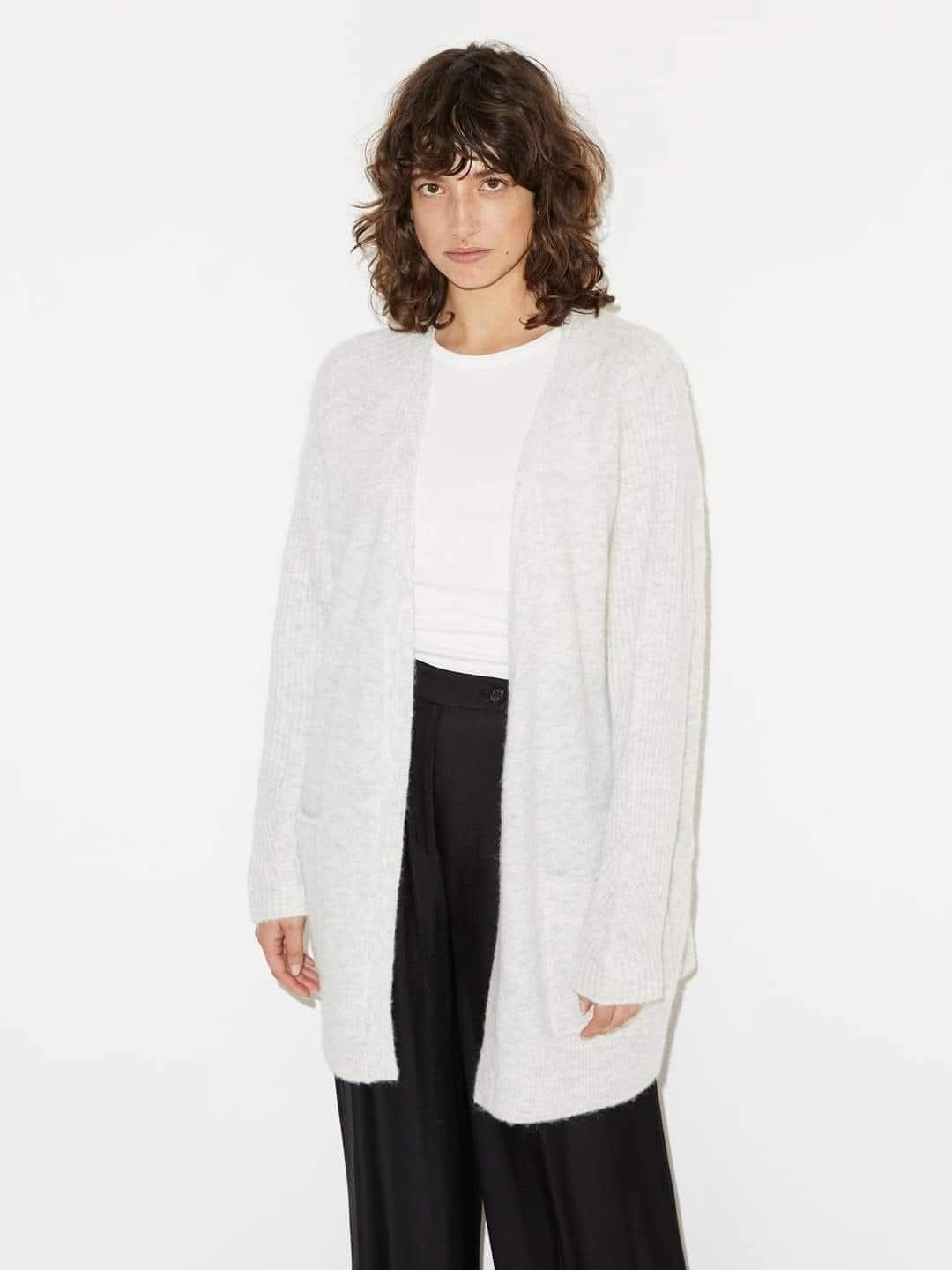 Wełniany sweter by malene birger moher oversize