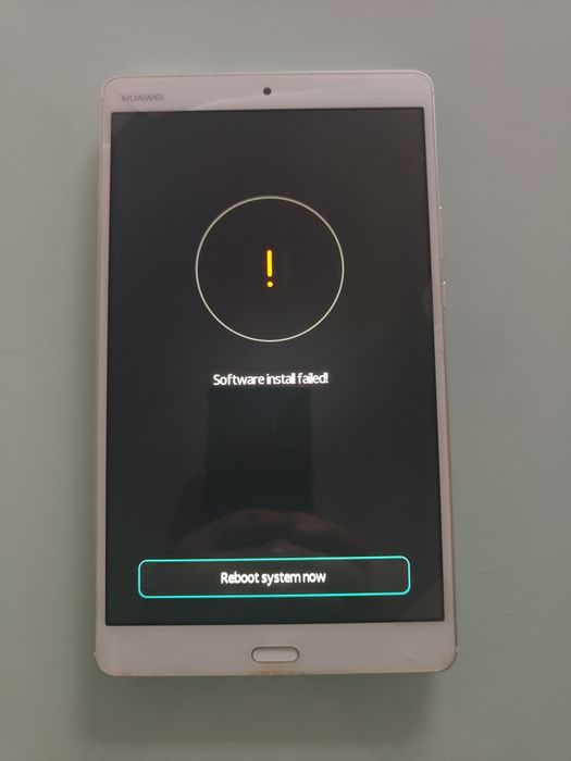 Huawei mediapad m3 8.4 com película  em bootloop