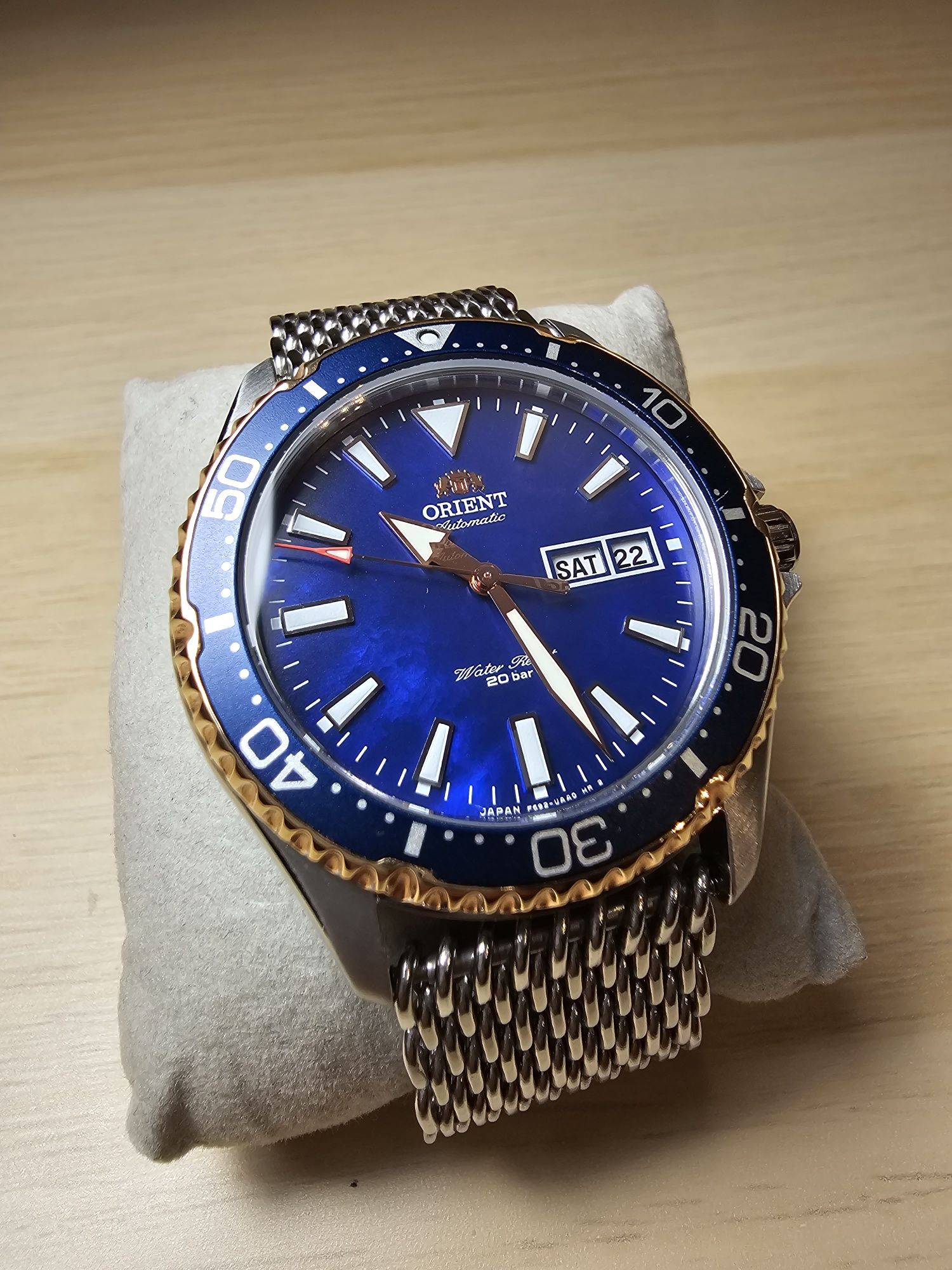 Orient kamasu limited gwarancja 2000 sztuk perłowa