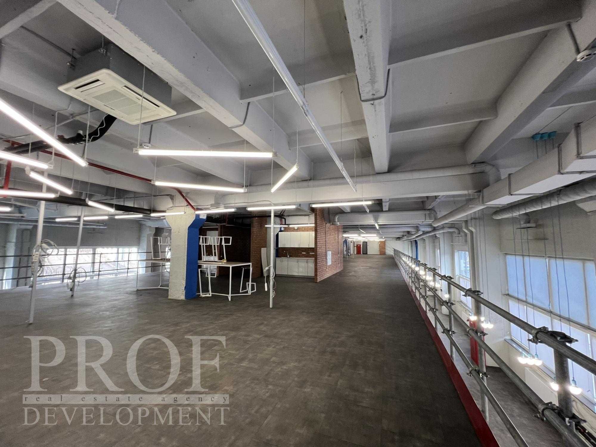 Сучасний LOFT з вільним плануванням (1700 м2)