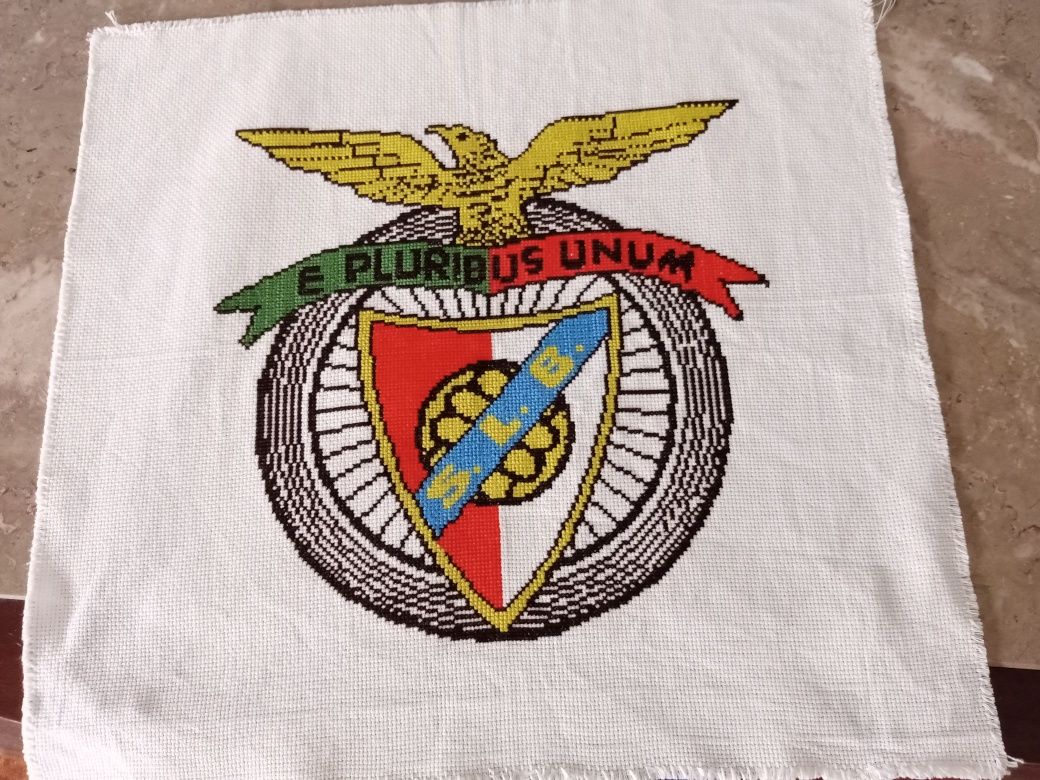 Símbolo do  Benfica