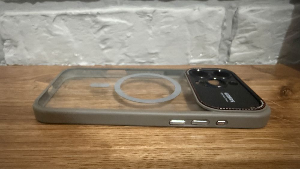 Чехол iphone 16 pro max