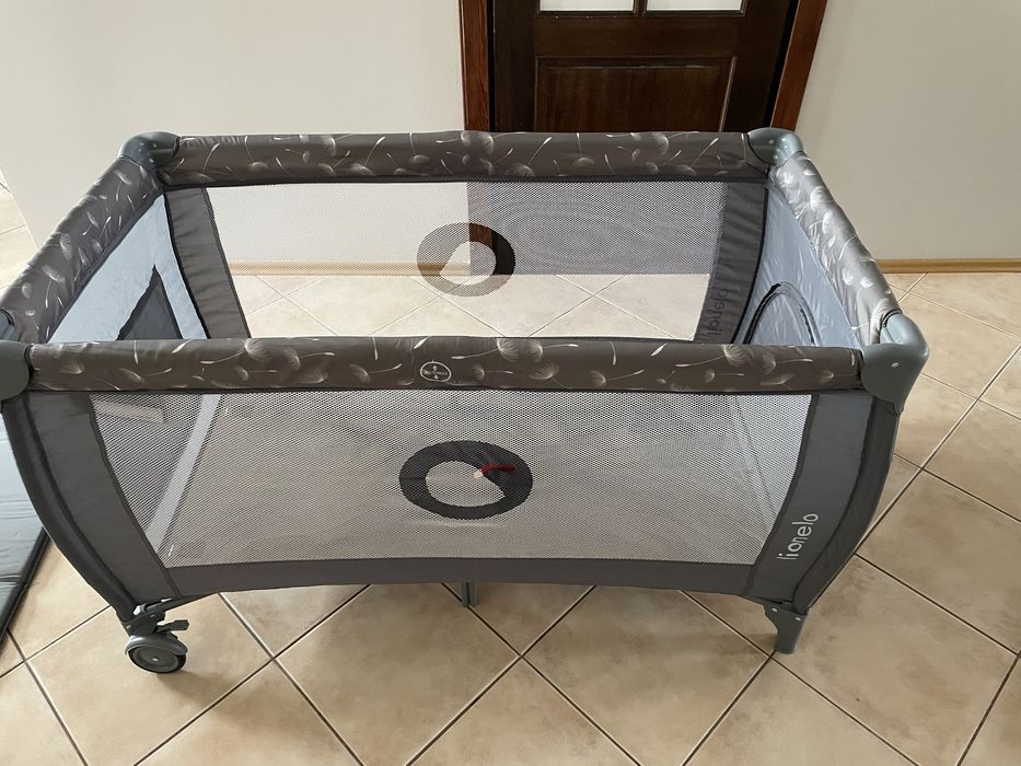 Łóżeczko turystyczne Lionelo Stefi Plus szare 125x65