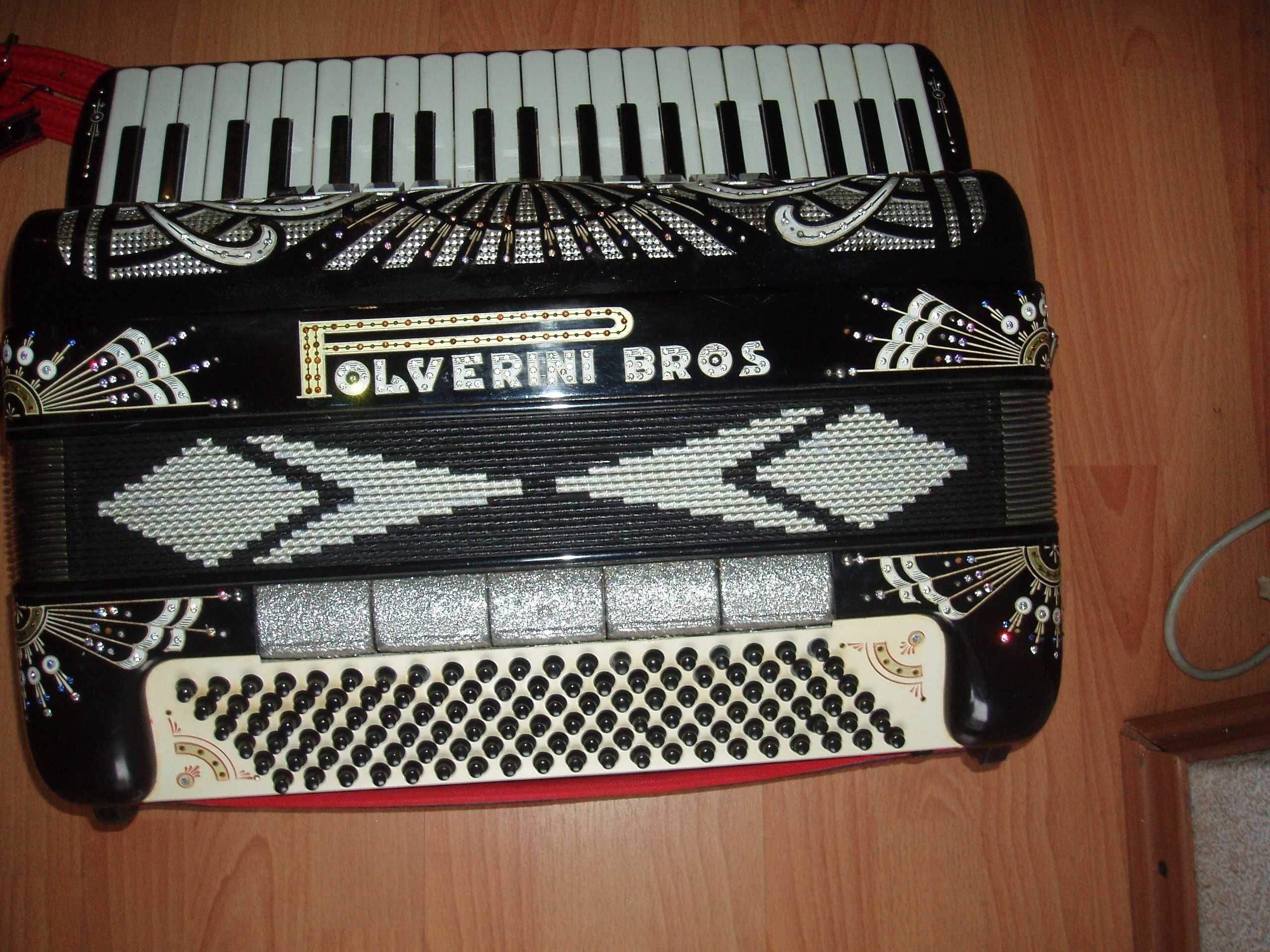 Akordeon włoski 120 b
