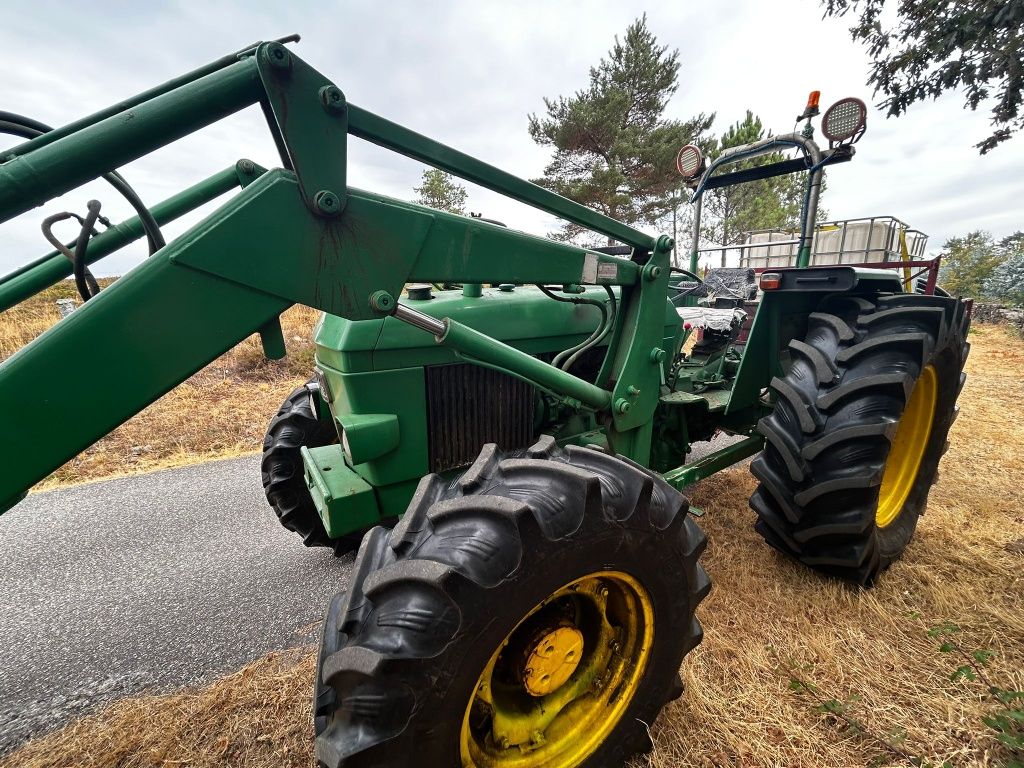Trator para venda ou troca por trator 4x4 com 60 ou70cv