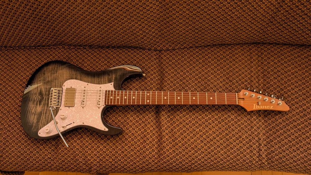 Ibanez AZ22S1F-TKS