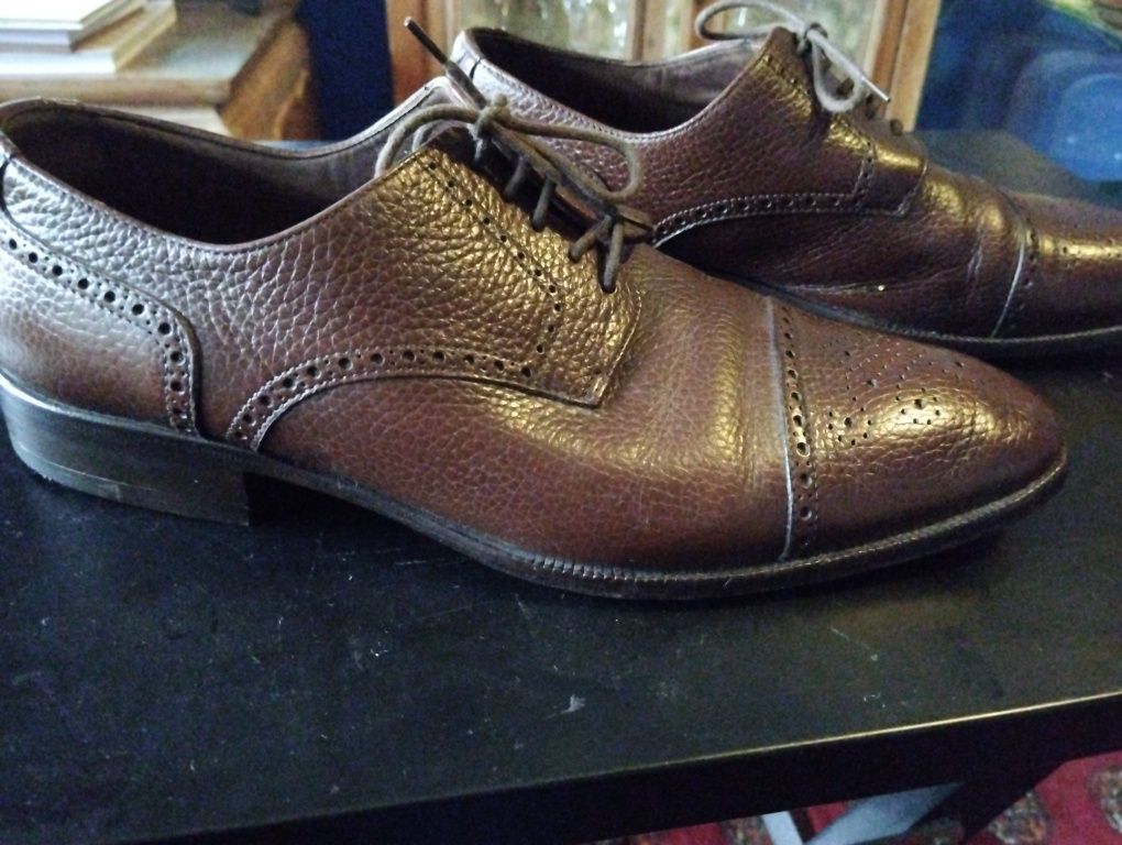 Sapatos de homem castanhos vulko sola em couro feitos a mão número 42