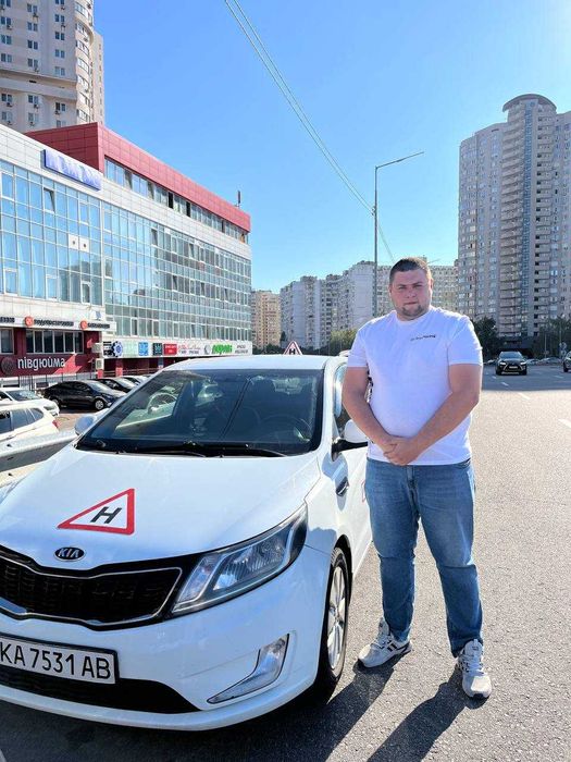 Приватний автоінструктор Київ | частный автоинструктор Киев