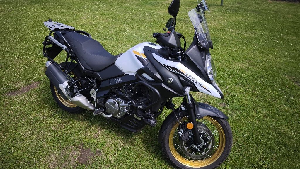 Suzuki v strom xt
