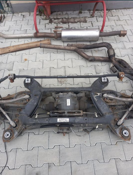 Задня балка Mercedes E-class w212 C-class w204