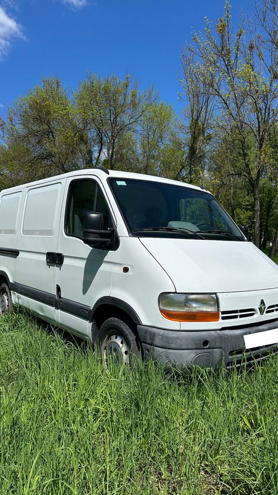 Продам Renault Master 2003 р 2.2 дизель