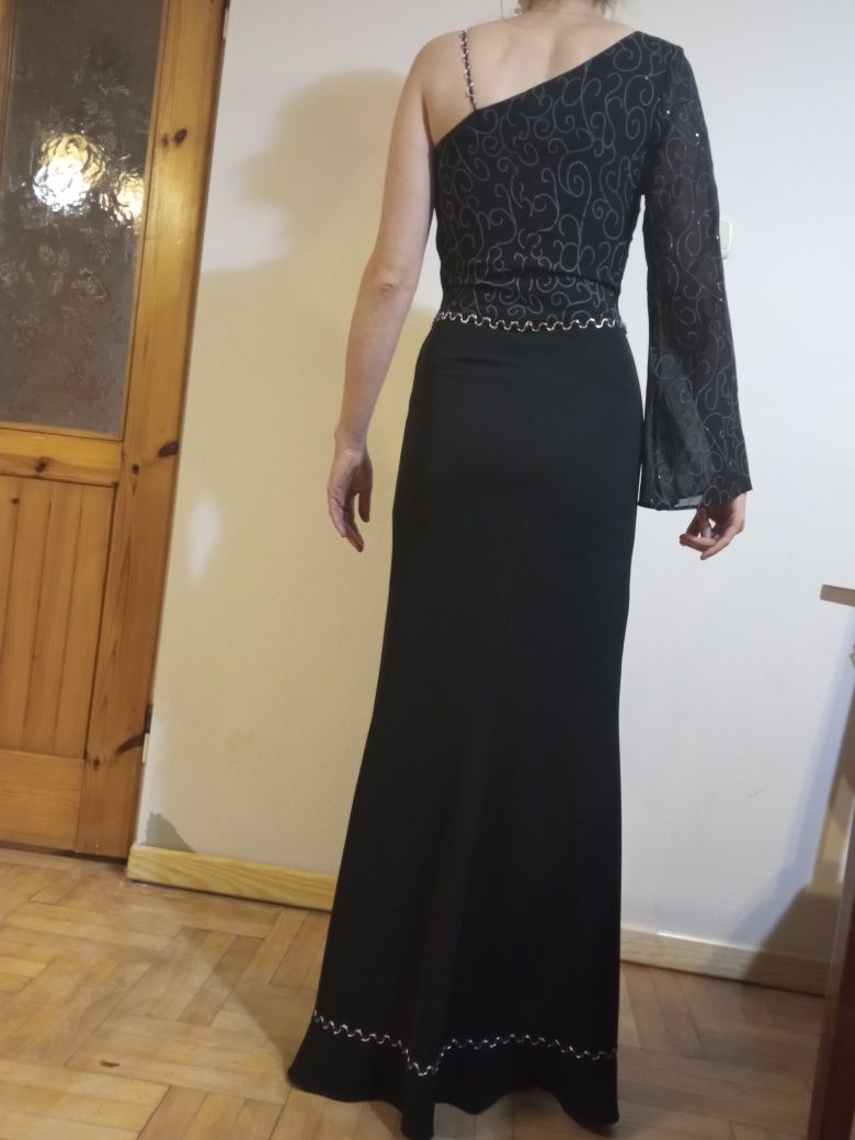 Suknia balowa ,wieczorowa czarna  rozmiar S