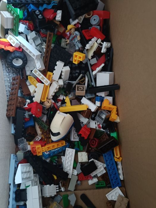 Klocków nie-lego na wagę, na kg lub na g