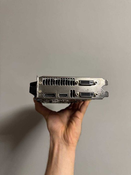 Ігрова відеокарта MSI GeForce GTX 770 2GB GDDR5