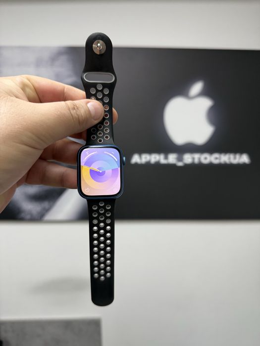 Продам Apple Watch 7 45 Blue