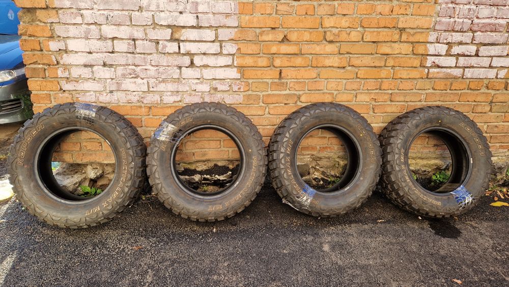 Продам резину 265/65R17 M/T