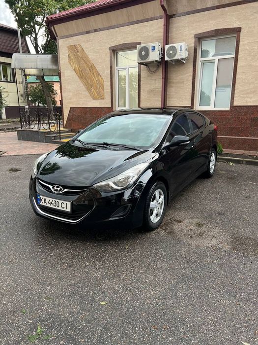 Hyundai Elantra 2013
