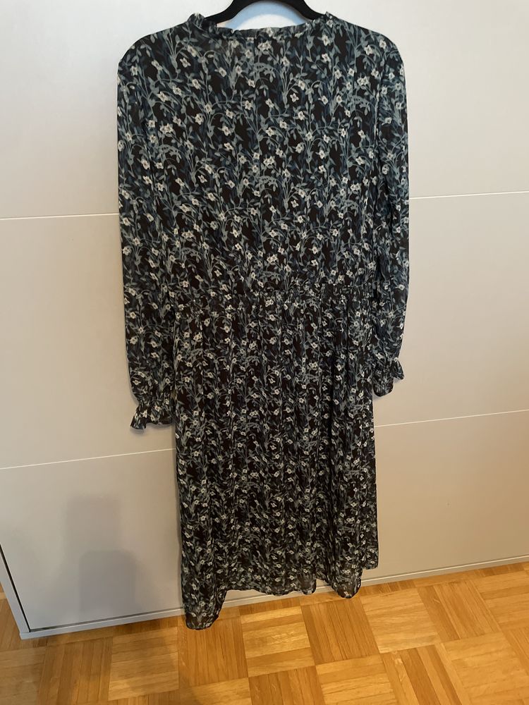 Sukienka marki greenpoint rozmiar 40