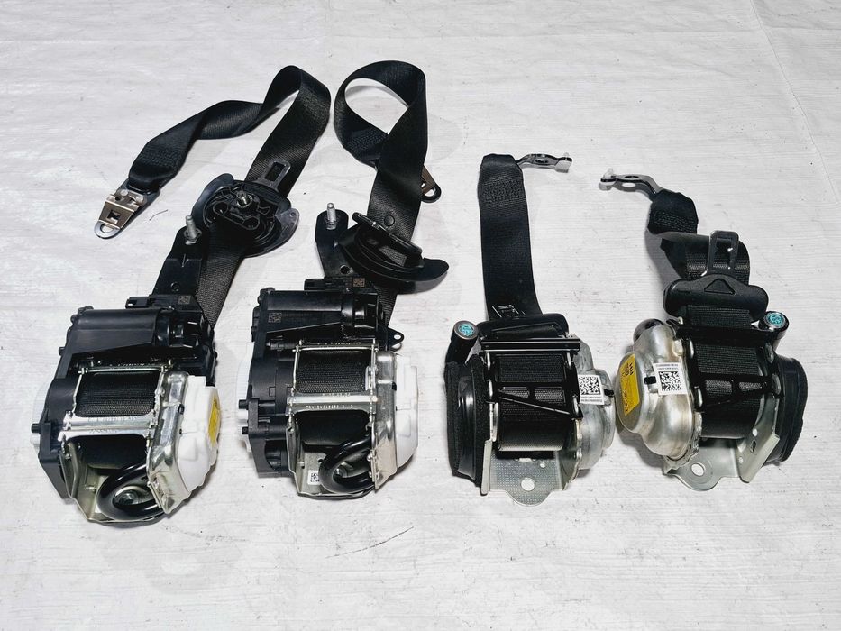 pasy pas bezpieczeństwa przód tył lewy prawy mercedes glc ii 2 2024 r