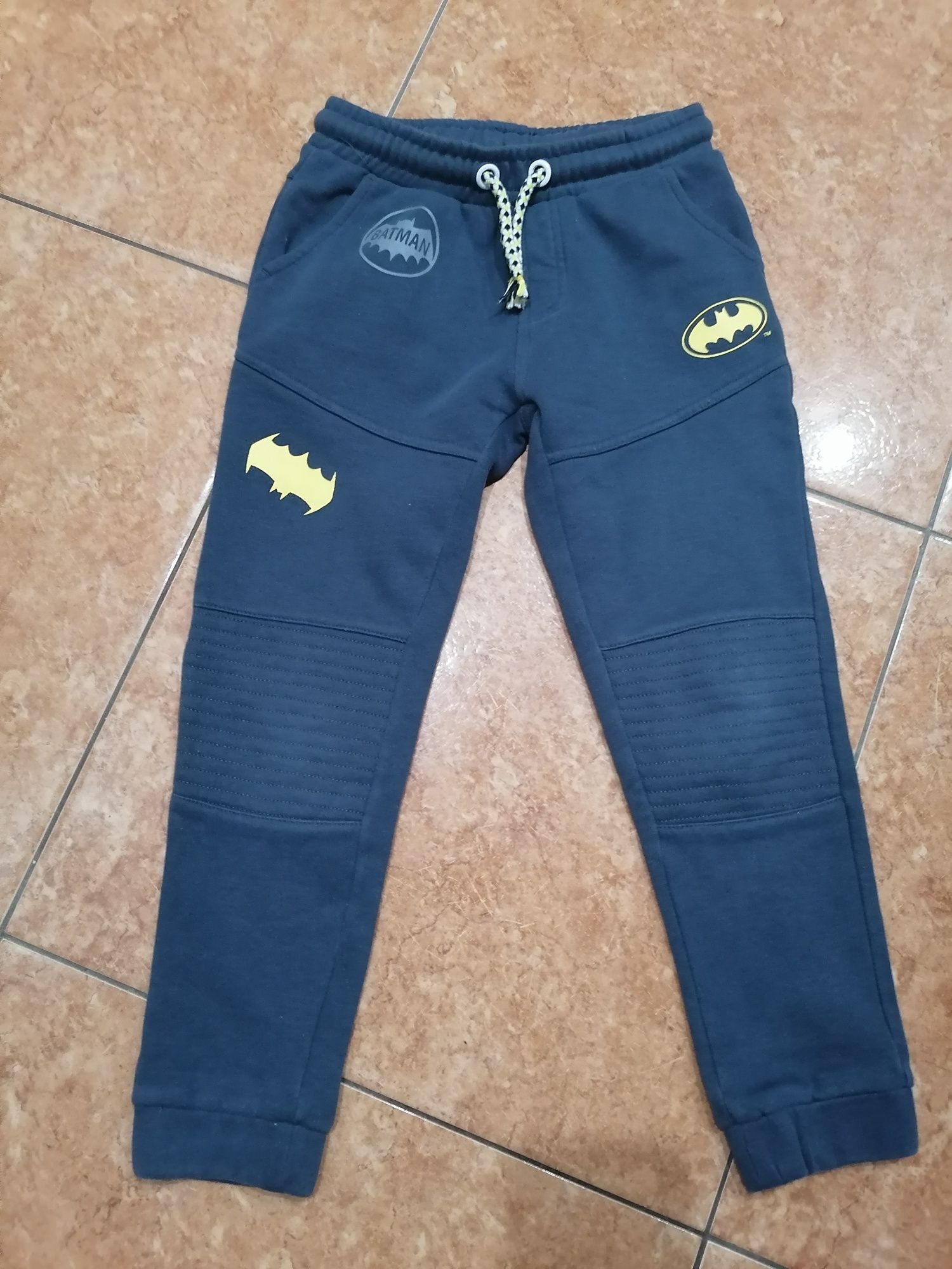 Komplet bluzka ze spodniami BATMAN 128