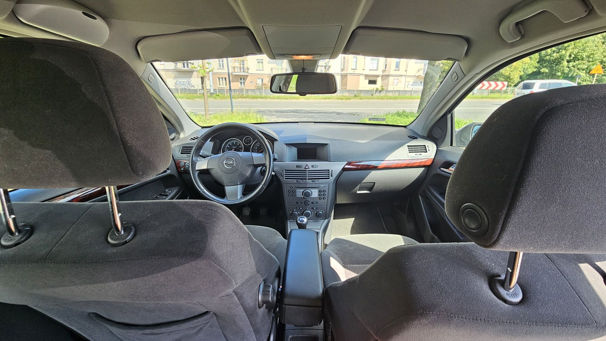 Opel Astra H 1.6 2004r.