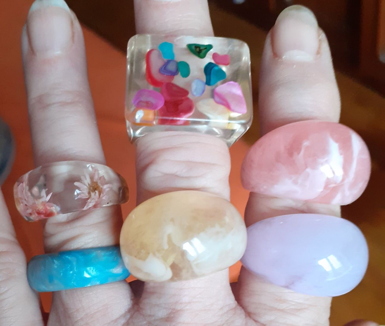 Сережки,каблучки,кулони,біжутерія,розпродаж
