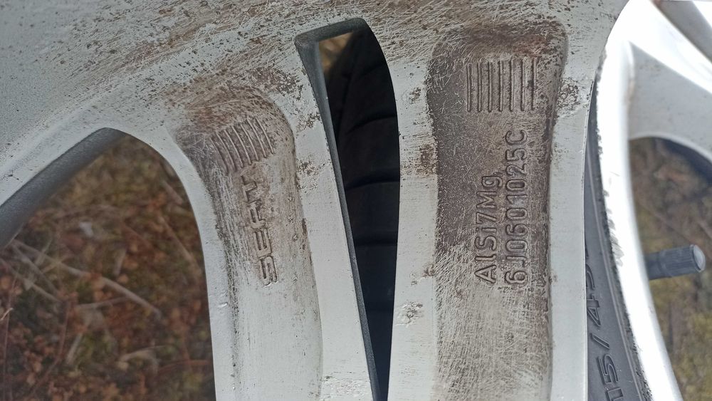 Felgi Aluminiowe Alufelgi ALU 17 Seat Ibiza Cupra Leon Toledo 5x100 a3