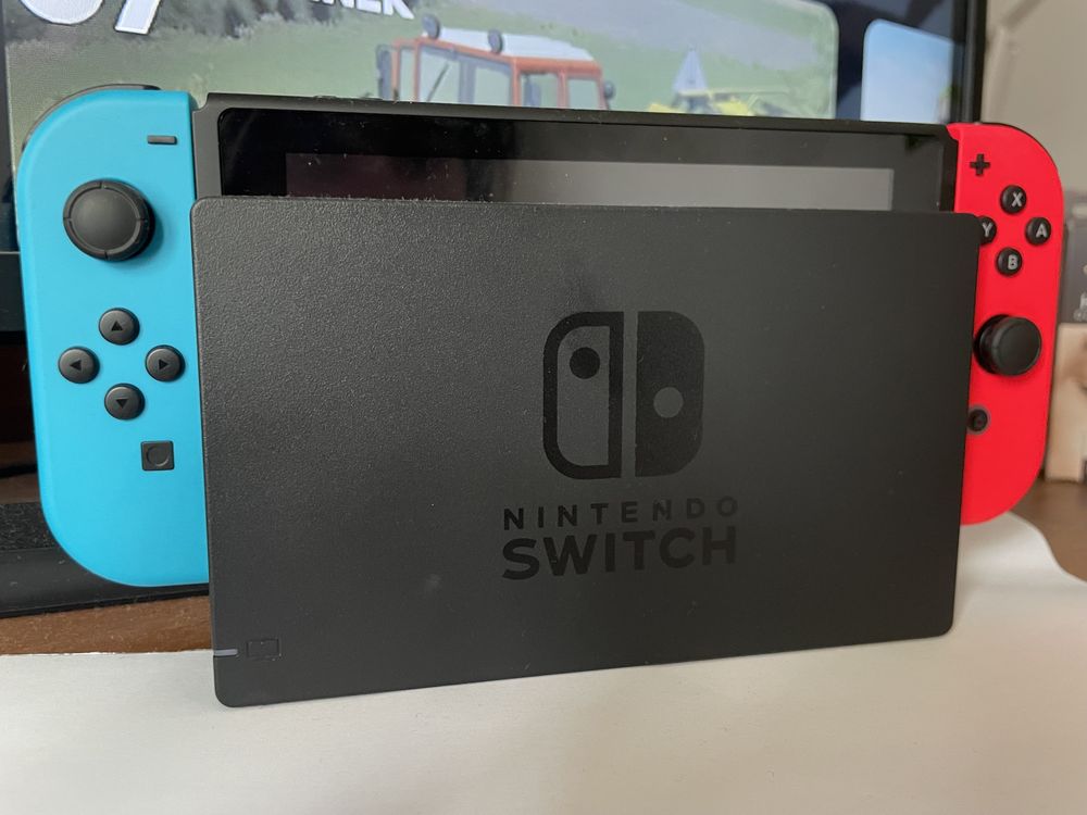 Nintendo Switch + gry