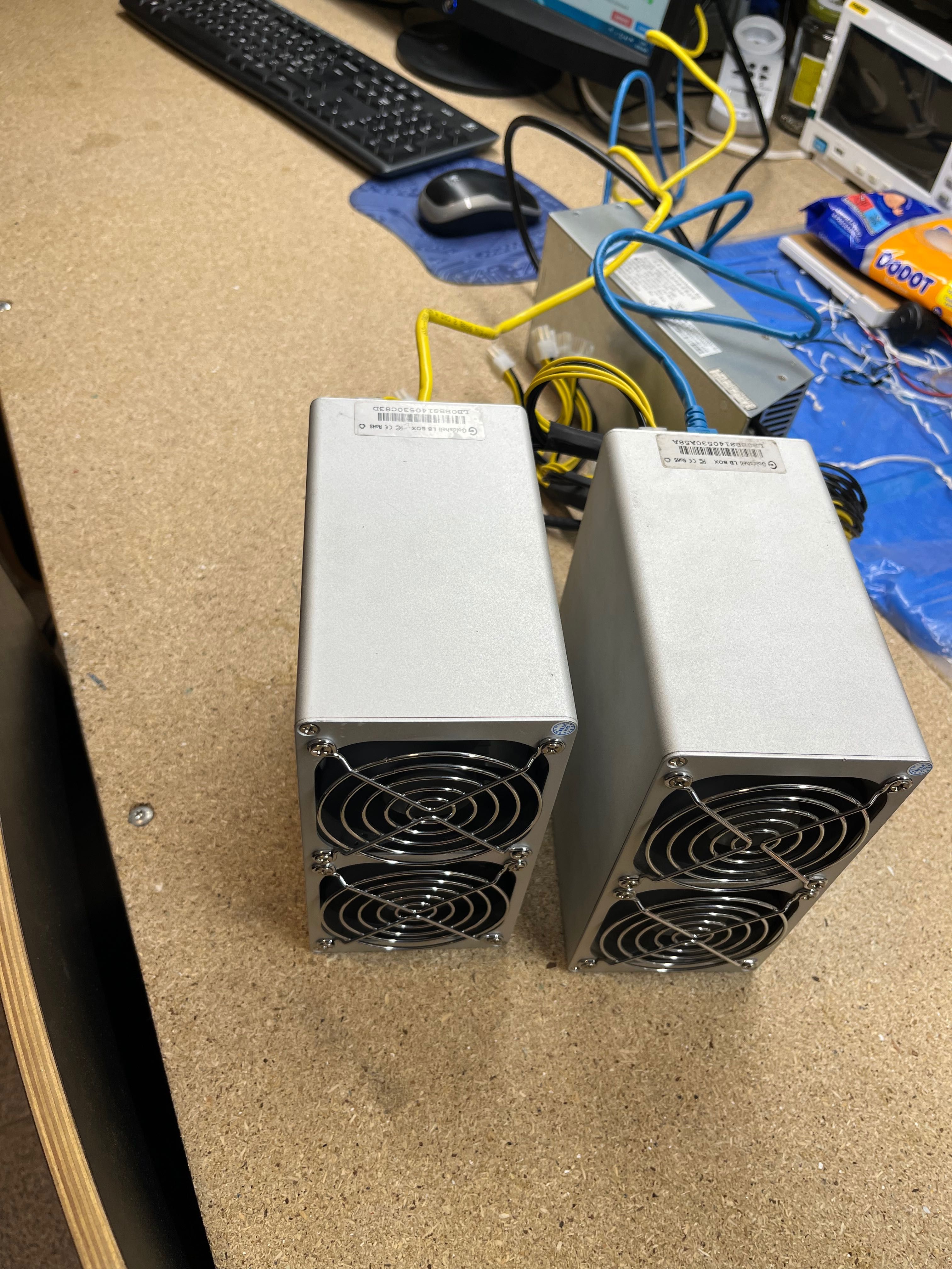Goldshell LB Box 2x + psu
