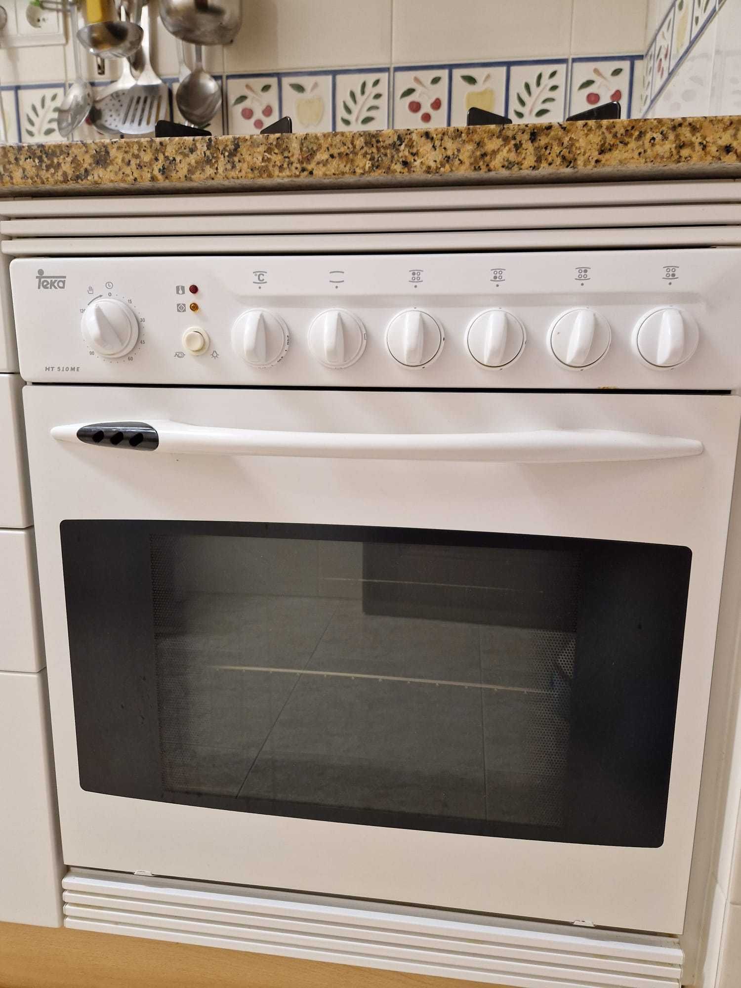 Placa e Forno Teka