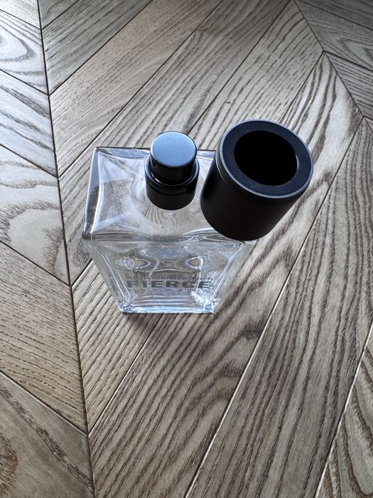 Flakon po perfumach 200 ml pusty