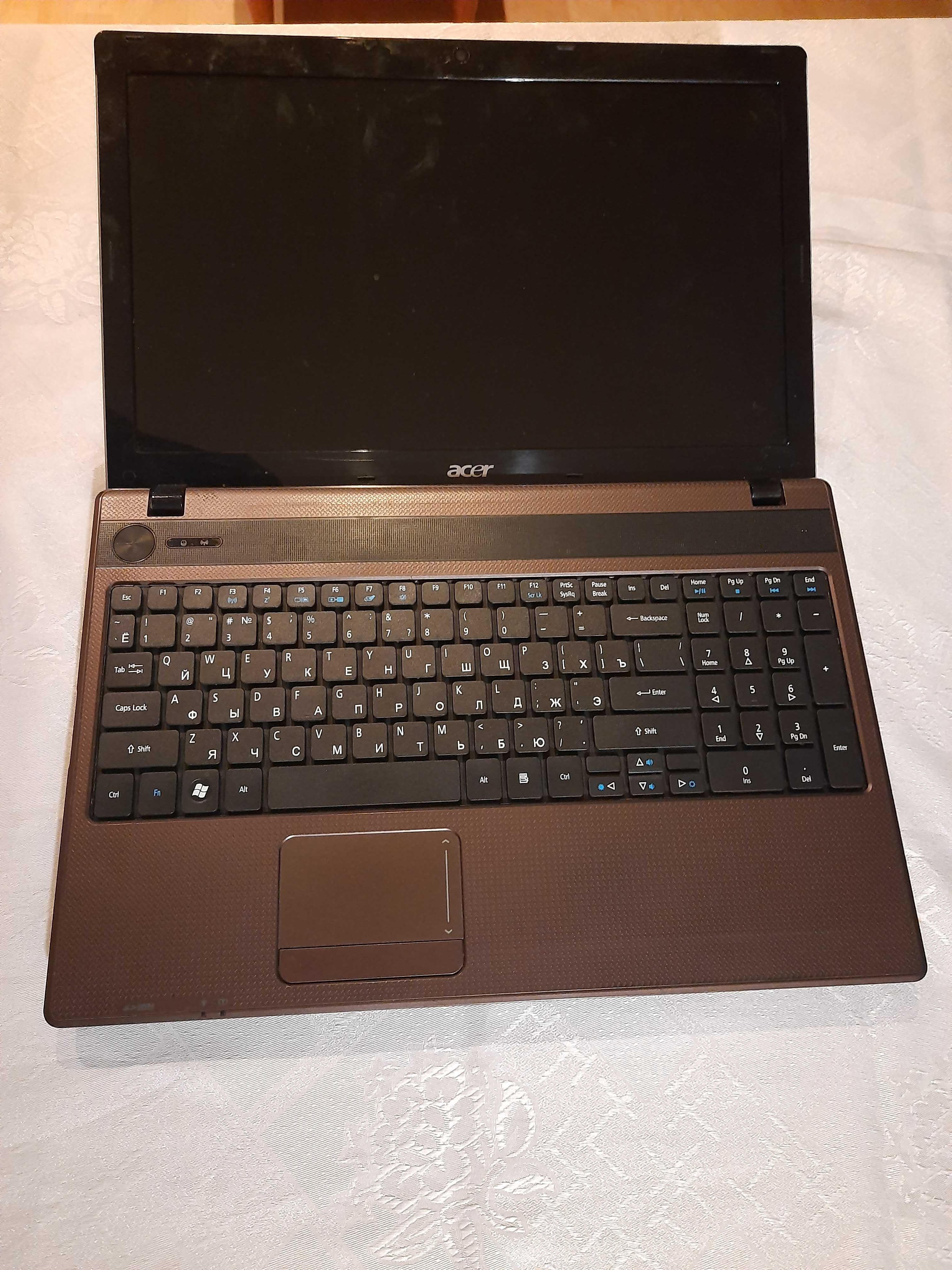 Ноутбук 15.6 ACER ASPIRE 5253/AMD e-350/SSD-120gb/Ram-4gb