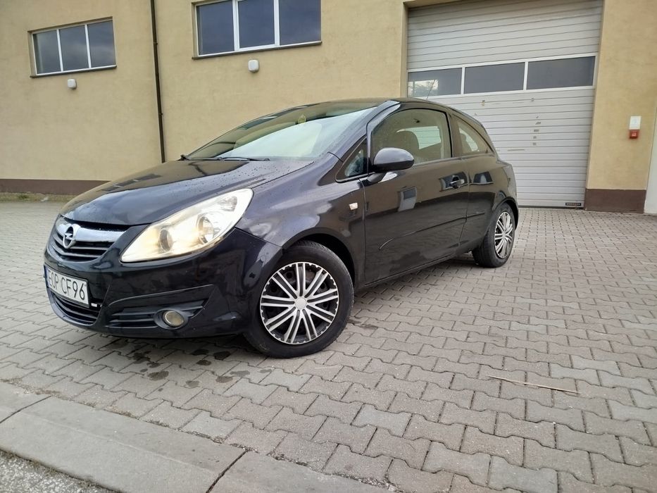 Opel Corsa 1.2 LPG klimatyzacja tempomat elektryka