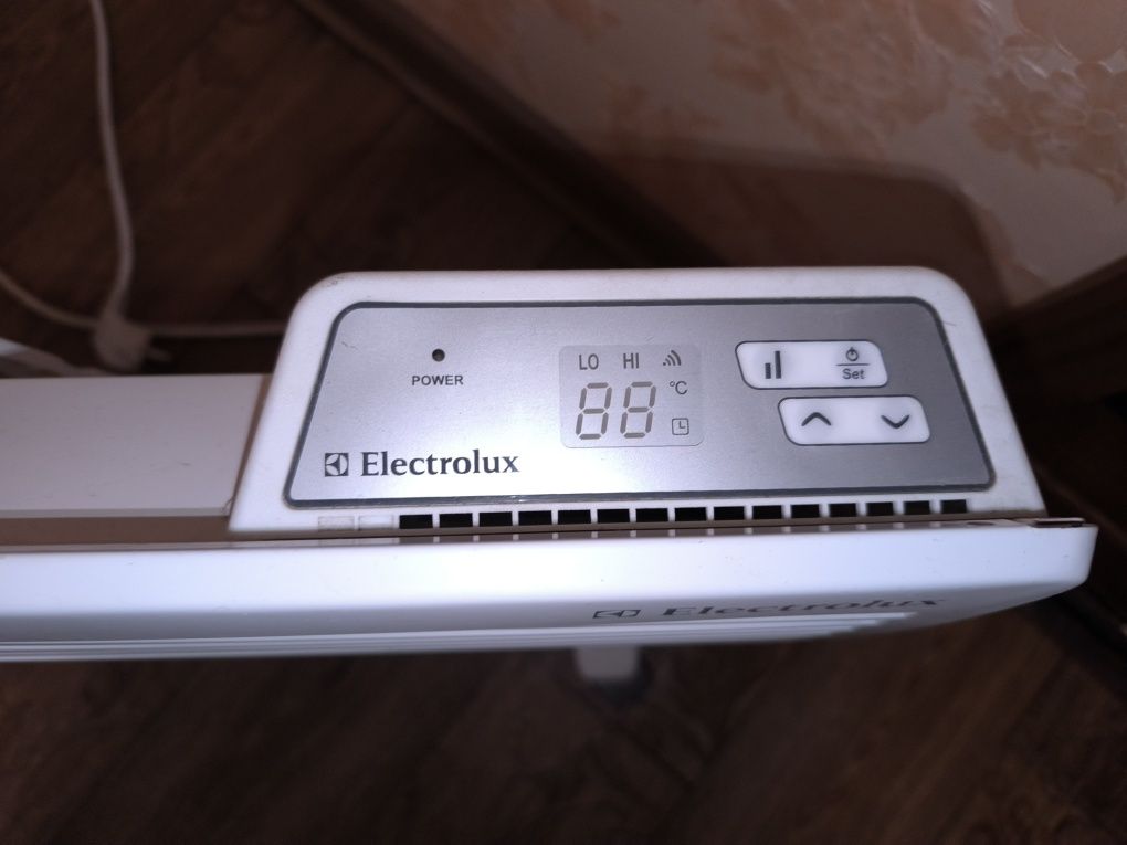 Електроконвектор Electrolux