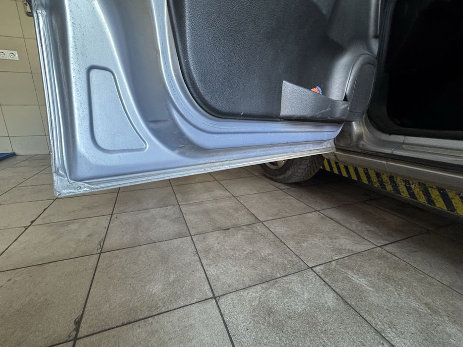 Продам свій Opel Zafira Sport 2.0dti