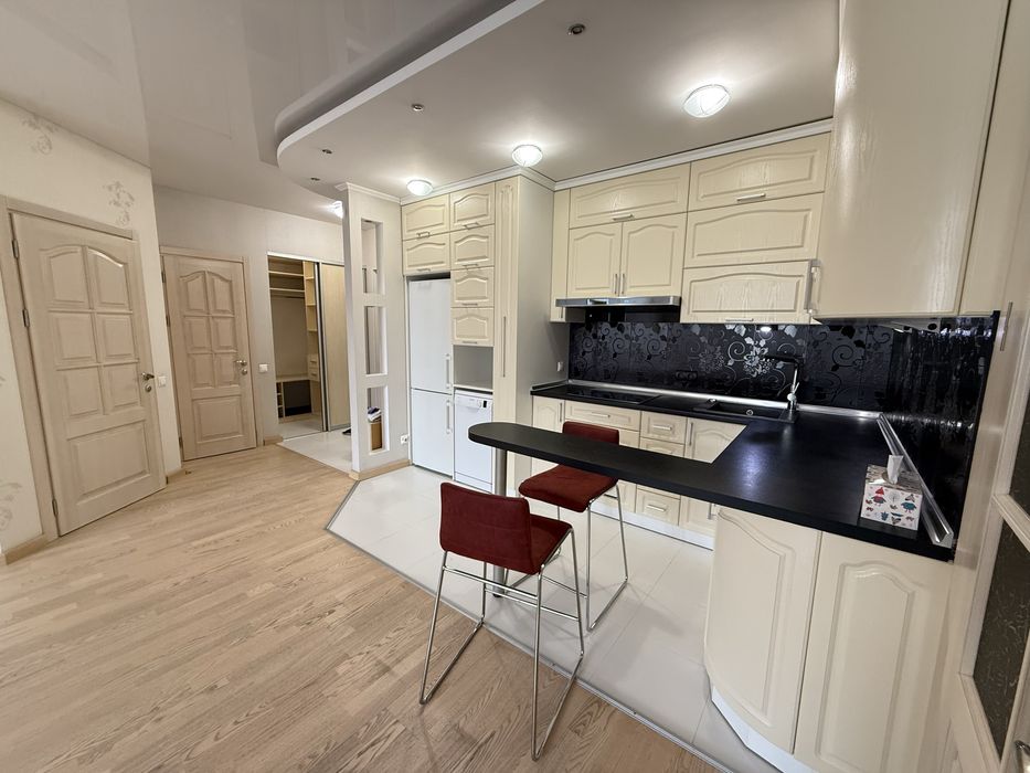 Продаж 3к квартири в ЖК Ліко Град, поруч ВДНГ, Іподром, Васильківська