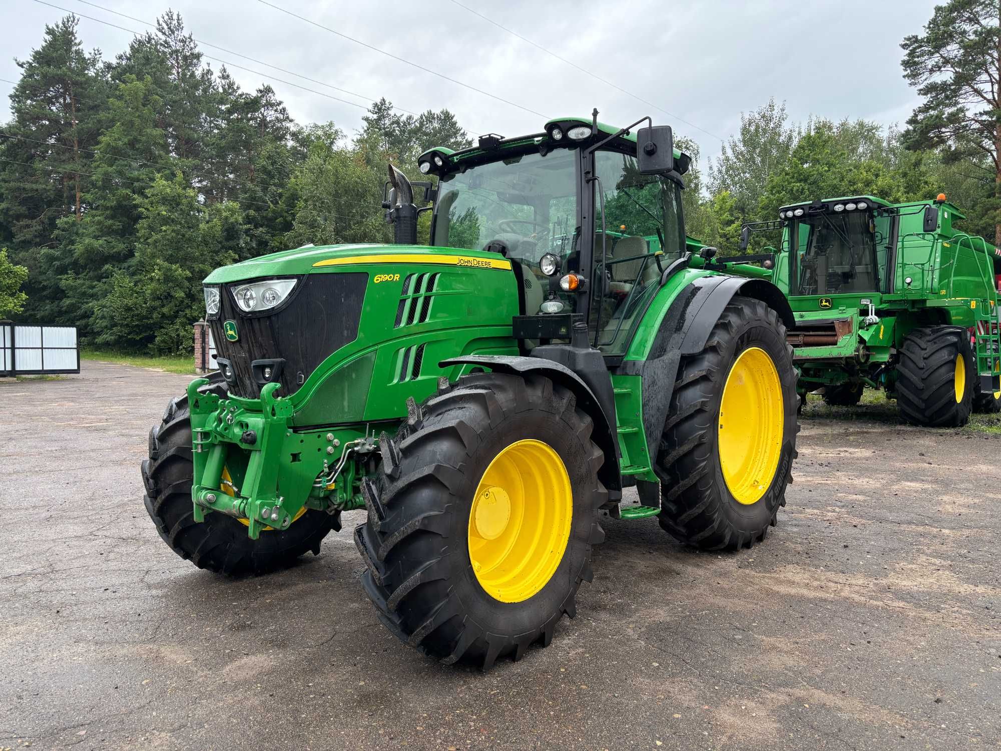 John Deere 6190R 2014p