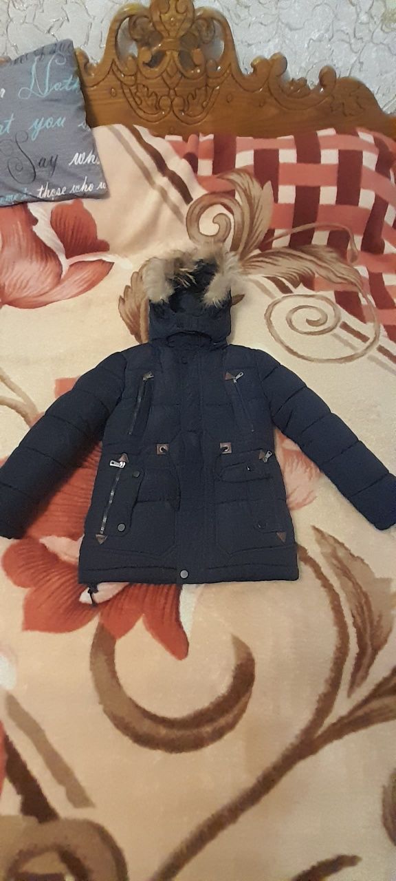 Зимова курточка на хлопчика