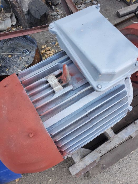 Компрессор 4ВУ1-5/9 Пескоструйку в сборе