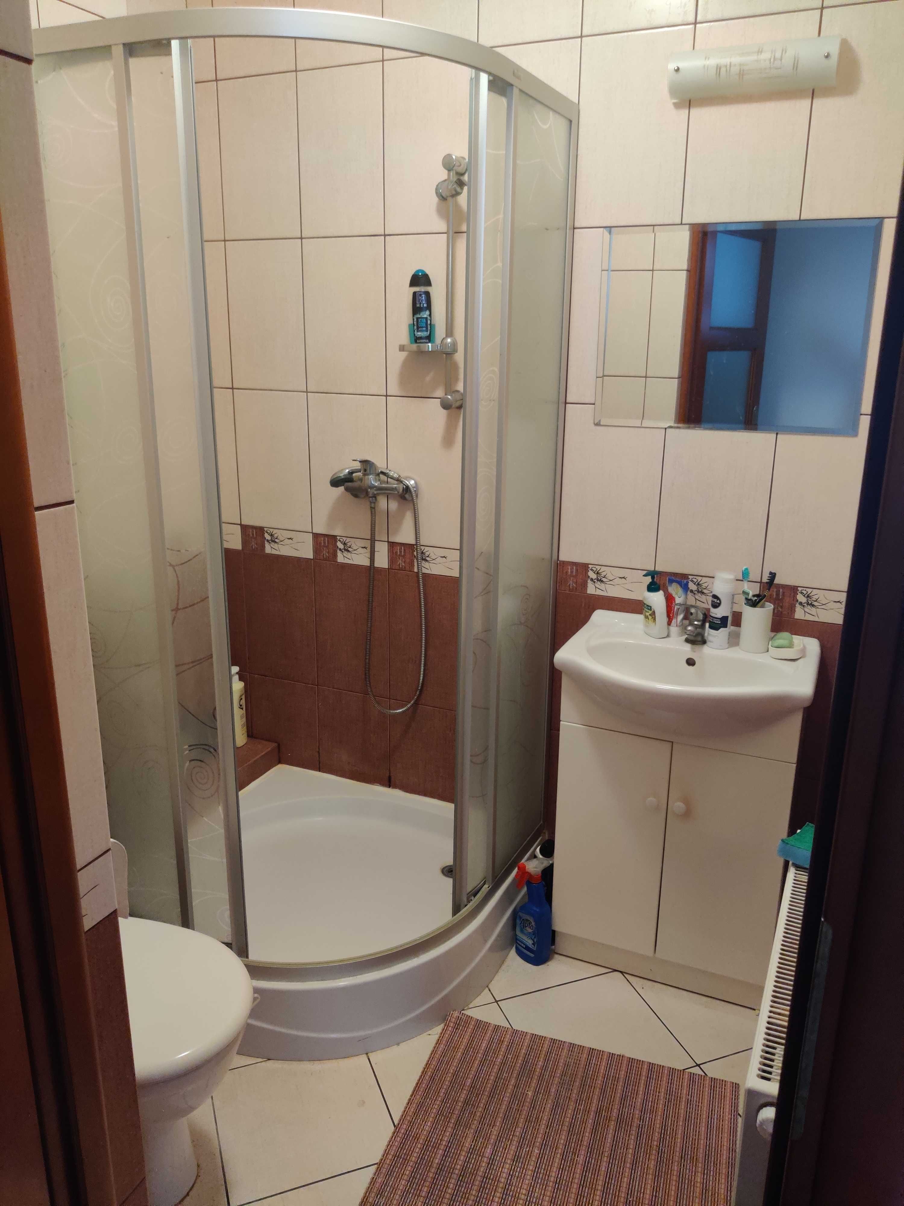 Pokój do wynajęcia. Idealne miejsce dla osób pracujących!