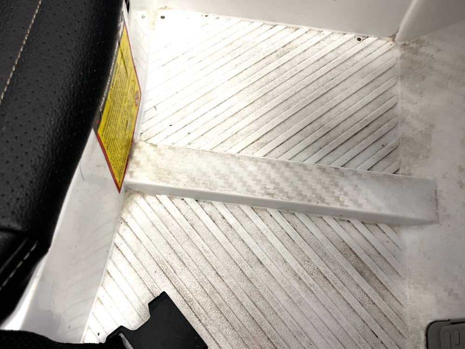 Samochód na akumulator Mercedes amg dla dziecka biały