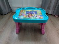 Stolik z grami, biurko edukacyjne Koci Domek Gabi – nowy